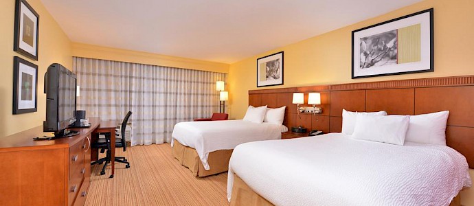 Courtyard Tampa North I-75 Fletcher