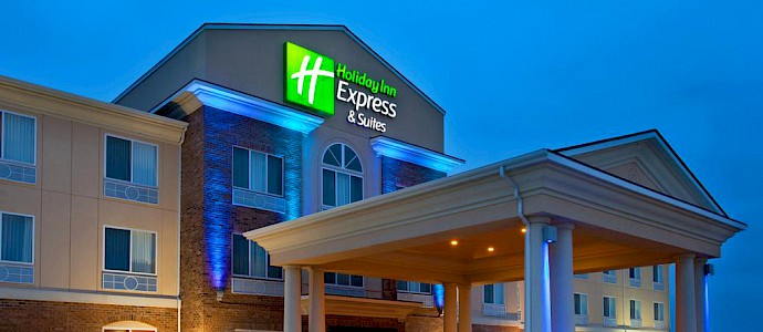 Holiday Inn Express & Suites Mattoon