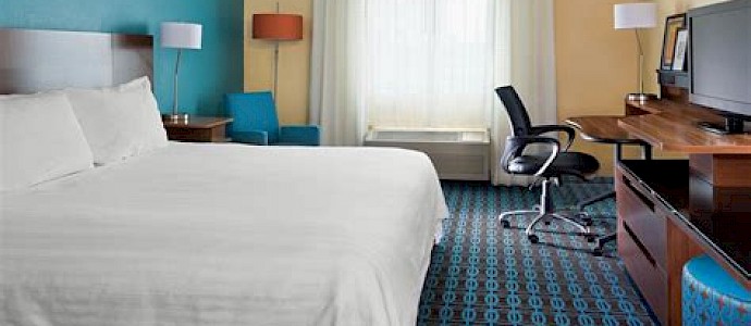 Fairfield Inn & Suites Lexington Keeneland Airport