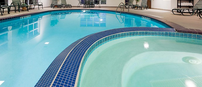 Holiday Inn Express & Suites Stevens Point