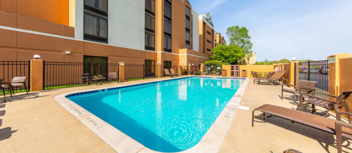 Hyatt Place Louisville East