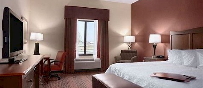 Hampton Inn & Suites Williston
