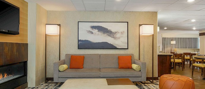 Hampton Inn & Suites Denver Tech Center