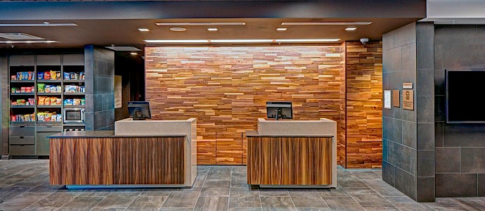 Courtyard Appleton Riverfront