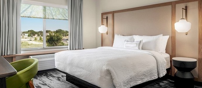 Fairfield Inn & Suites Milwaukee West