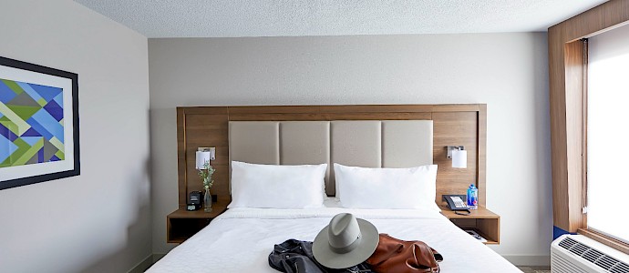 Holiday Inn Express Nashville Downtown - Broadway