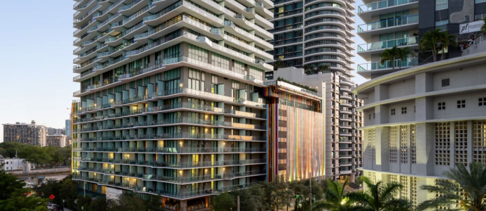 Dua Miami, Autograph Collection